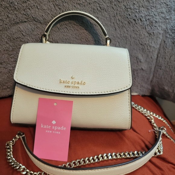 Kate Spade Micro purse - Picture 3 of 5